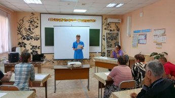  «Юность в солдатских шинелях»